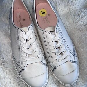 NEW Kate Spade White Tommi Canvas Sneakers 9 Shoes